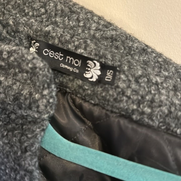 Grey C’est Moi bouclé shacket - Picture 4 of 4